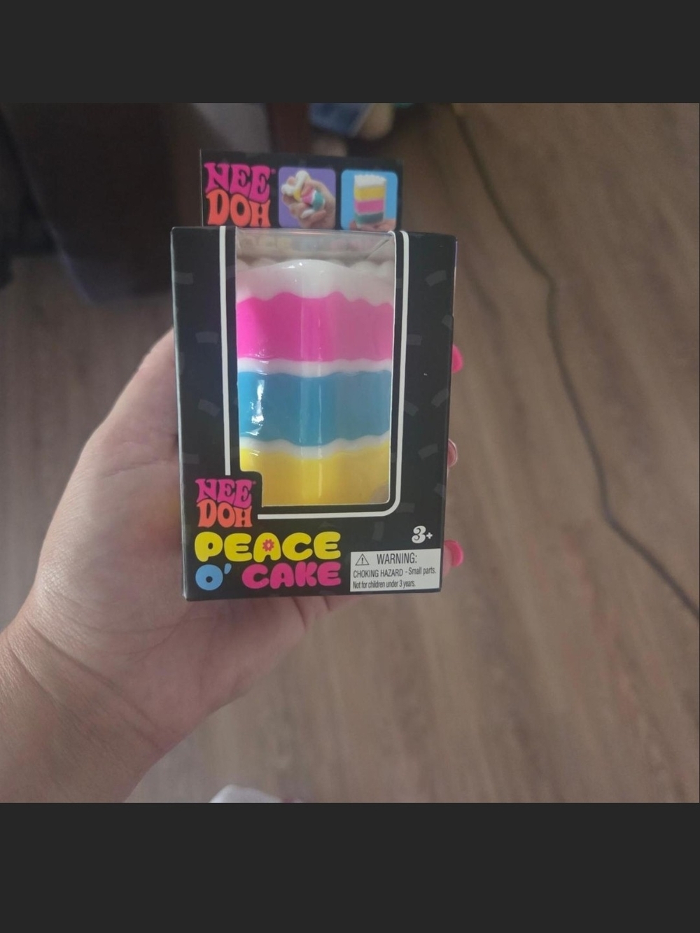 NeeDoh Peace O'Cake Scented Squishy Toy - Pink, Blue, Yellow, White
